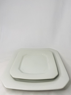 PRATO QUADRADO BRANCO - LOCAÇÃO